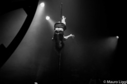 Ceci Pole Dance Moonlight Studio Bologna foto mauro liggi